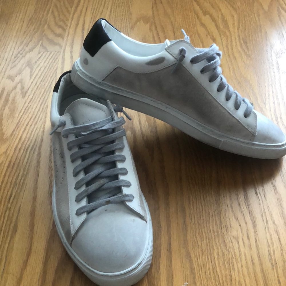 Oliver Cabell Sneakers.